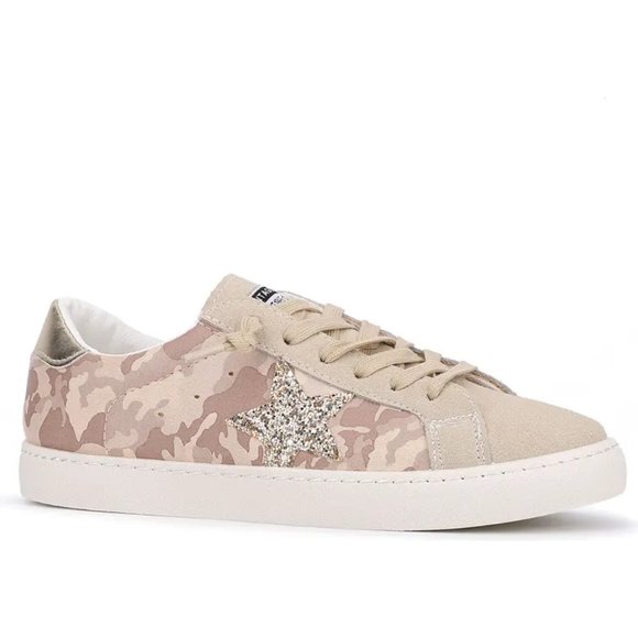 Vintage Havana Shoes - NWT Vintage Havana Bianca Light Camo Women’s Sneakers Size 10